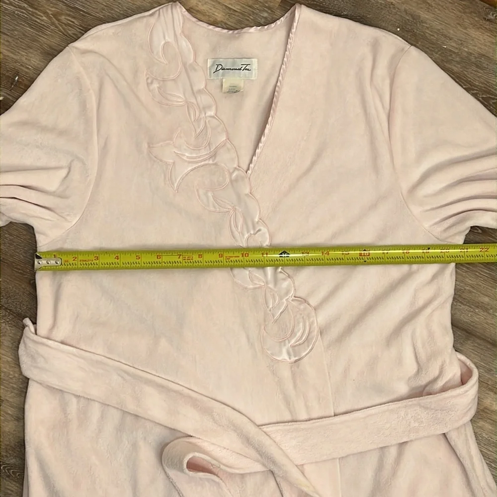 Vintage Diamond Tea Womens Robe Size M Wrap Light Pink Embroidered